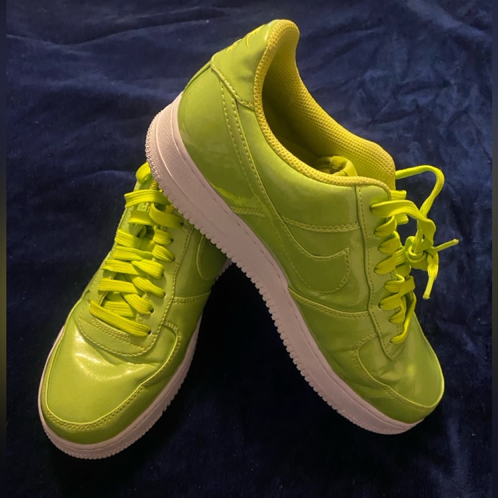 Nike Air Force 1 Low ‘07 LV8 UV Cyber